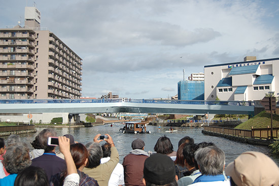 クローバ橋