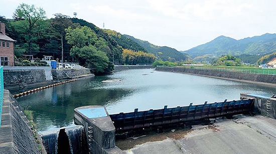 博多湾に注ぐ那珂川の上流にある、現在の一ノ井堰