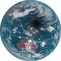 カラー化したひまわり8号による地球画像（2016年3月9日）