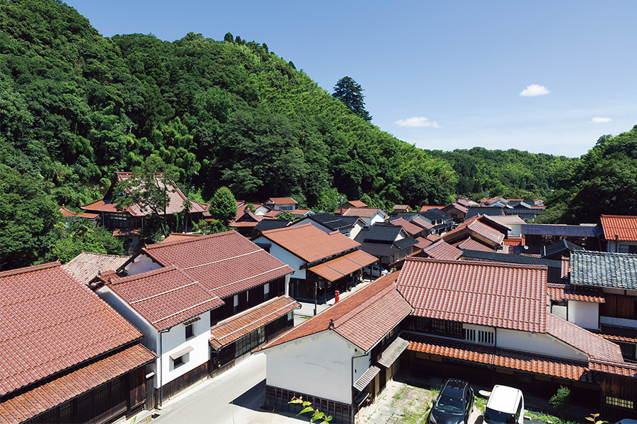 1修理や建て替えが重ねられてできた大森町のまちなみ