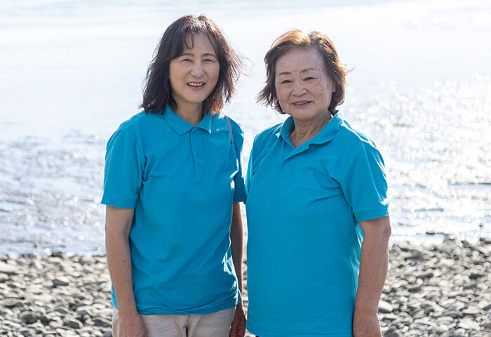 次世代のためにがんばろ会の代表を務める松浦ゆかりさん（左）と副代表の濱田律子さん（右）