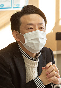 野田 岳仁