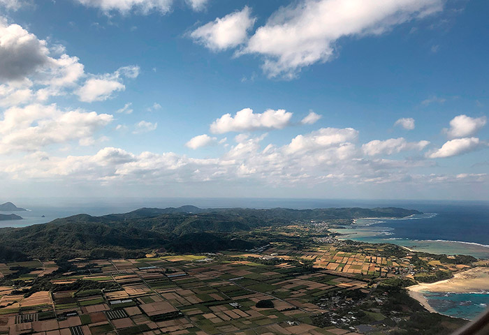 上空から見た奄美大島　提供：須山聡さん