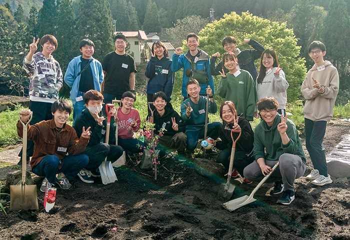 しらみね大学村