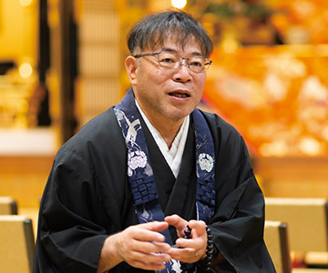 林西寺　加藤彰教さん