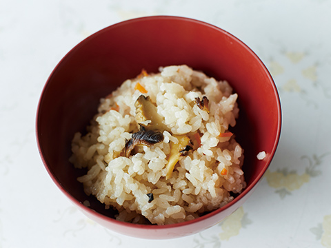 サザエの炊き込みごはん